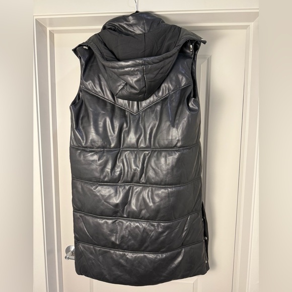 7 For All Mankind Black Quilted Vest | Large - Picture 3 of 6